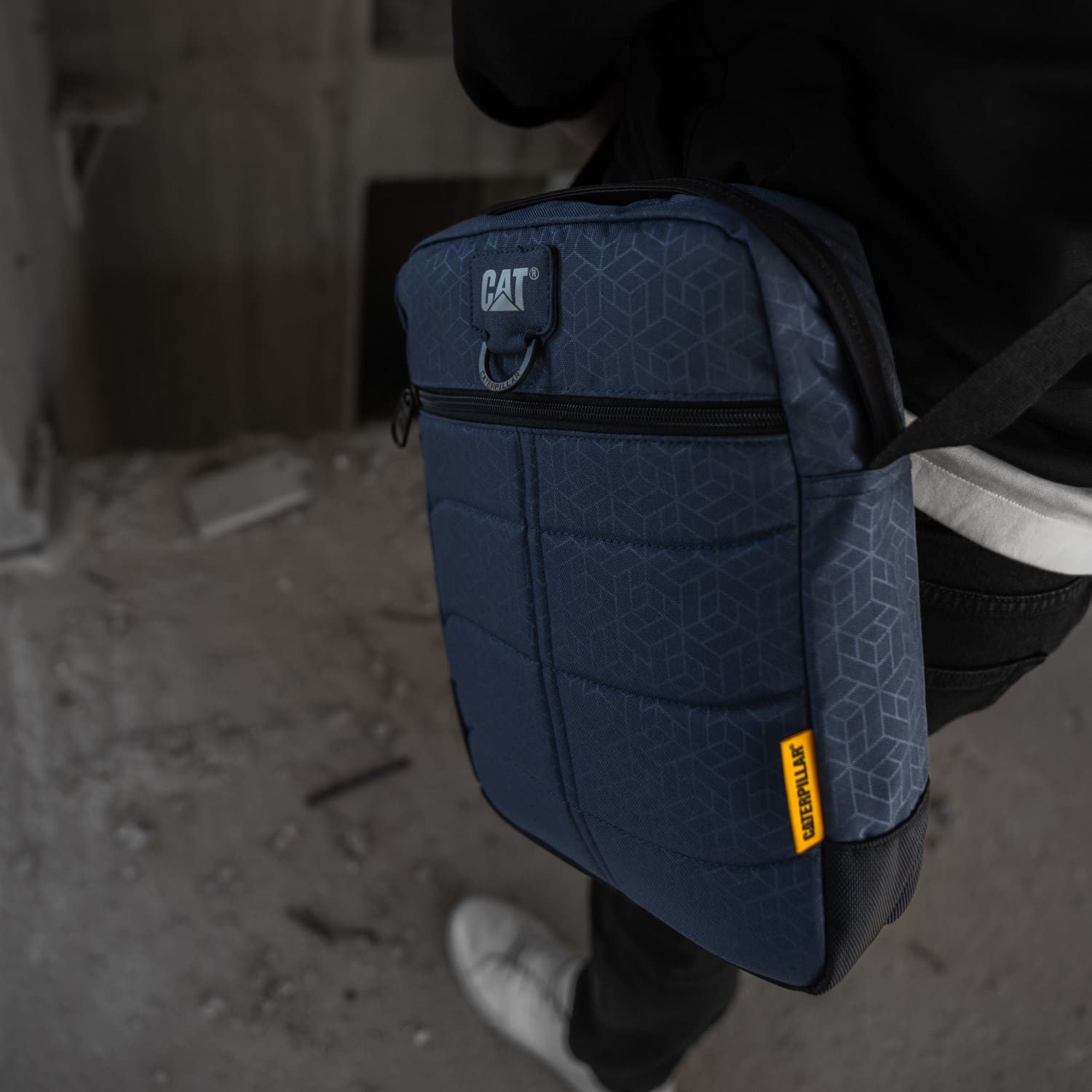 Τσαντάκι ώμου Caterpillar 84058-504 ΜΠΛΕ