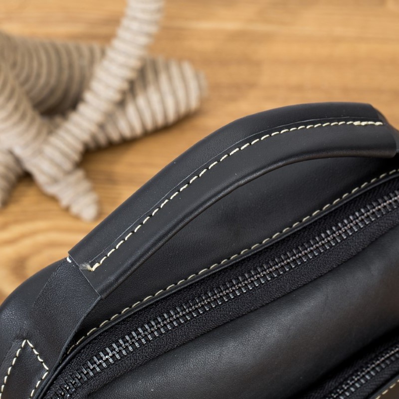 Δερμάτινο τσαντάκι ώμου Bull Captain DJB 300 μαύρο