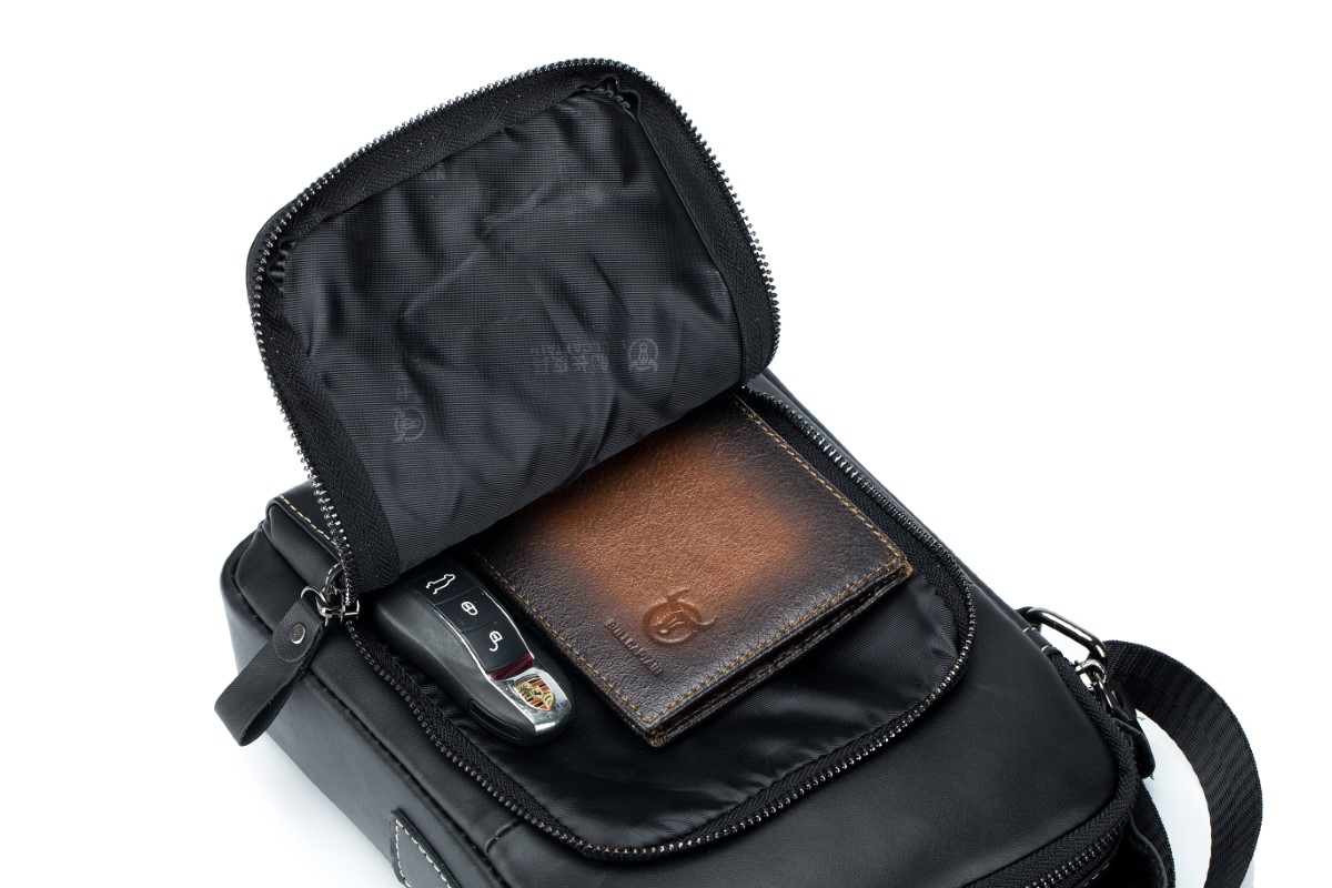 Δερμάτινο τσαντάκι ώμου Bull Captain DJB 300 μαύρο