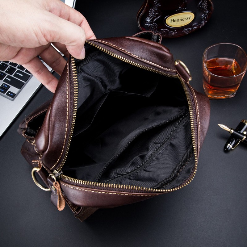 Δερμάτινο τσαντάκι ώμου Bull Captain DJB 302 σκούρο καφέ