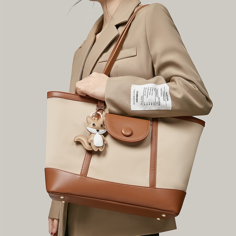 Δερμάτινη Γυναικεία Τσάντα Shopper ‘Ωμου Foxer 9151041F άσπρο/καφέ 