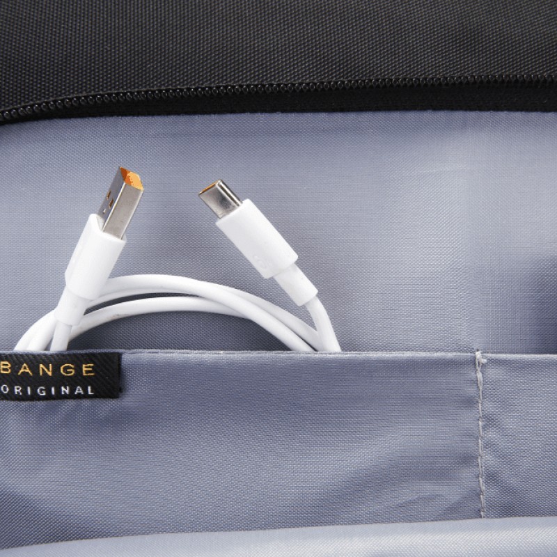 Επαγγελματικός Χαρτοφύλακας χειρός 15.6′ Bange 6802D μαύρο 