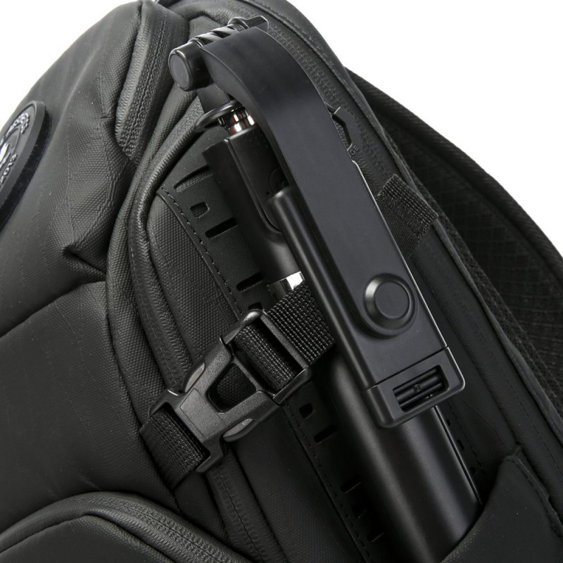 Τσαντάκι Στήθους Bange FW231 μαύρο 